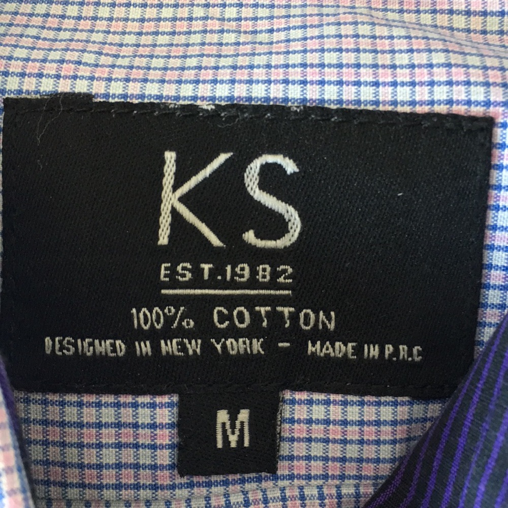 Men’s Dress Shirt (M) - Picture 2 of 2